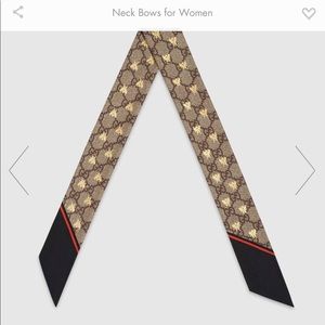 🌟NEW🌟w/out tags Authentic GG bees silk neck bow